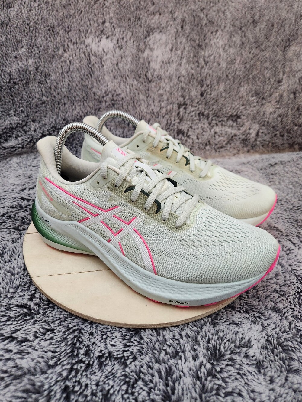 Asics Women's GT-2000 12 Pure Aqua/White Athletic Runniung Shoes Sneakers Size 9